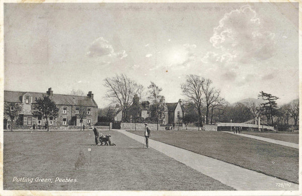 Old postcard of The Putting Green, Peebles in Scotland