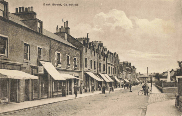 BANK STREET, GALASHIELS, OLD POSTCARD (ref 4814/1/24)