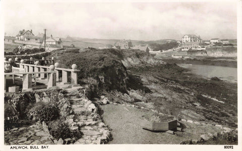 AMLWCH, BULL BAY, ANGLESEY, REAL PHOTO POSTCARD (ref 4712/24)