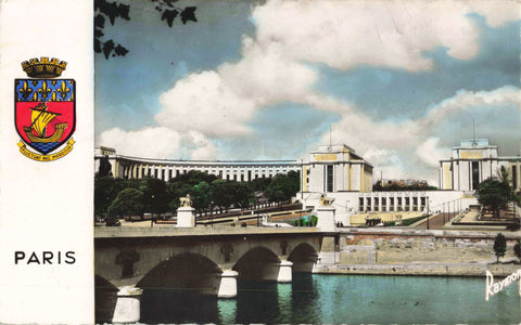 Early 1950s postcard of Paris, Palais de Chaillot &amp; Le Pone de l'Ena