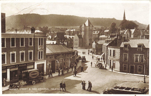 Old postcard of Market Street and War Memorial, Galashiels