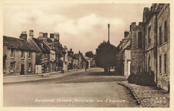 Old postcard of Burford Street, Lechlade-on-Thames